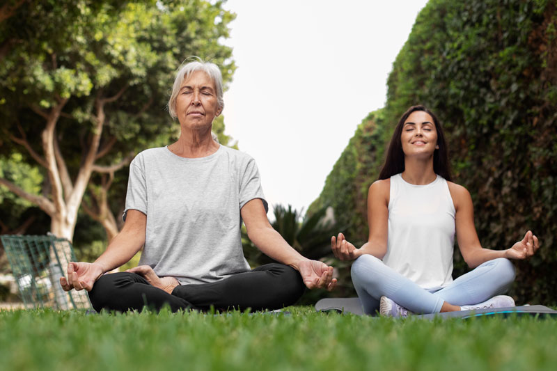یوگای تنفسی و ذهنآگاهی (Pranayama & Mindfulness Yoga)